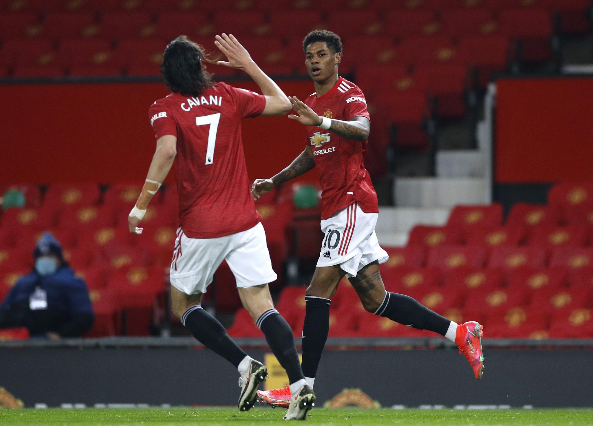 截然不同 截然不同